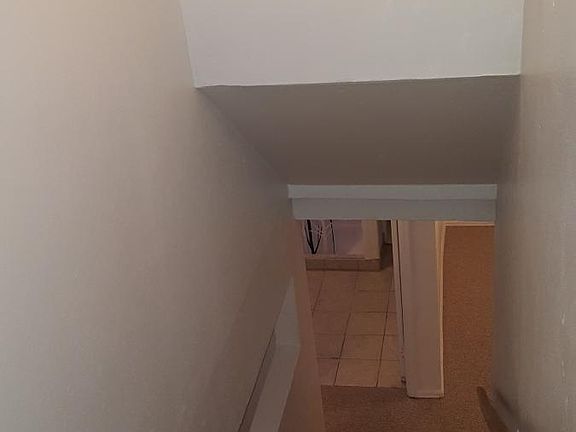 Steps to Downstairs