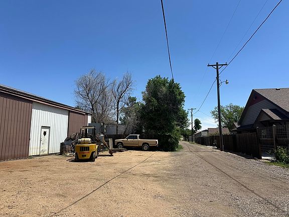 4th image of 317 Cherry Ave