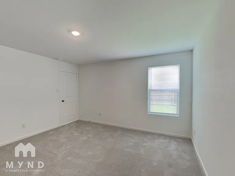 213 Poplar Pl — Photo 11