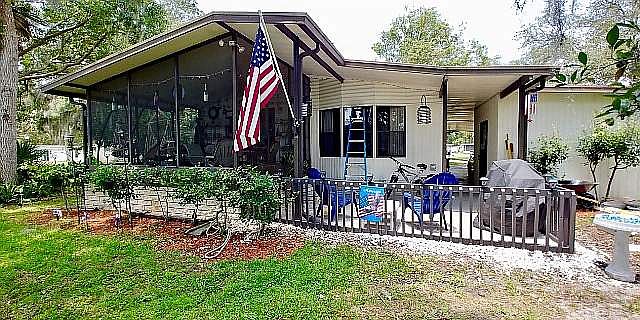1st image of 112 Camellia Dr