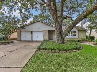 9414 Val Verde St, Houston, TX 77063