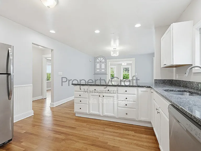 87 Belgrade Ave #3 — Photo 7