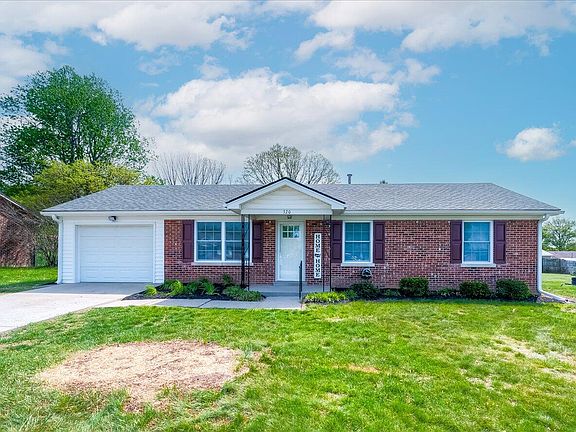 2nd image of 320 Bellechase Ln