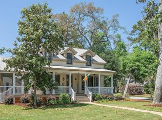 163 Gautier Pl, Beaufort, SC 29902
