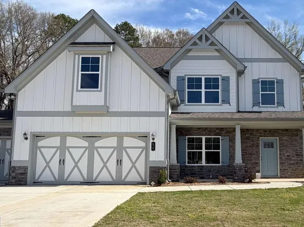 629 Rocky Springs Dr, Jefferson, GA 30549