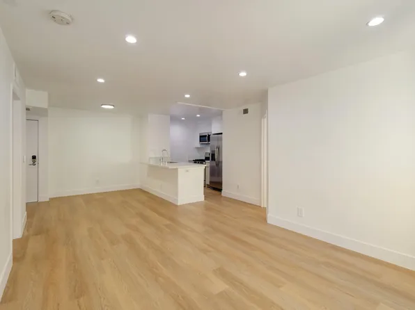 1806 North Berendo Street