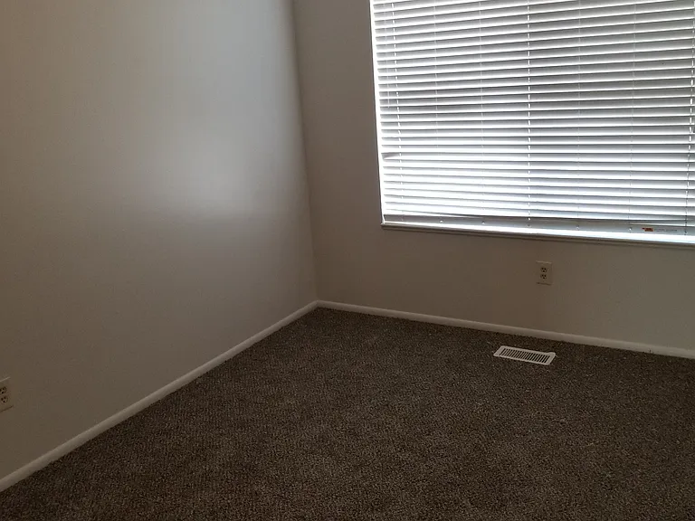 3 Bedroom Kaysville Duplex! — Photo 13
