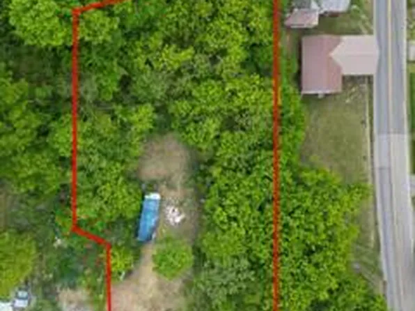 190 Rock Hill Ln, Bristol, TN 37620