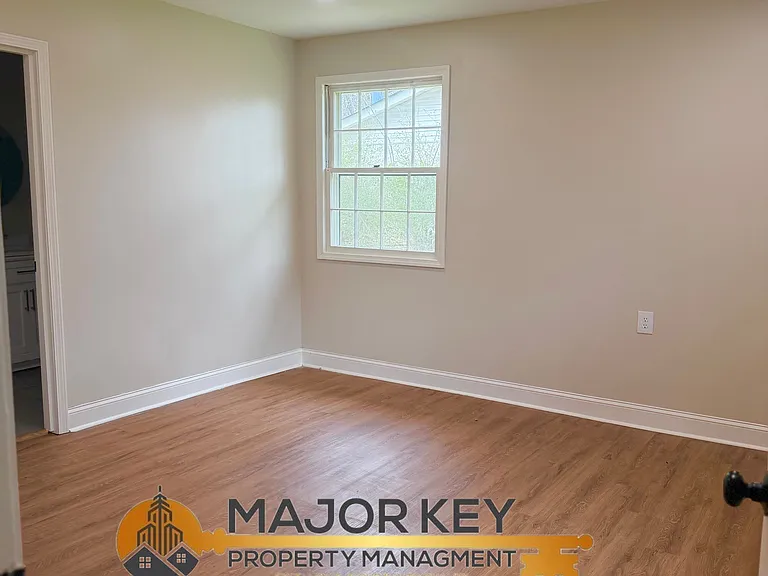 4178 Suzanne Ln — Photo 21