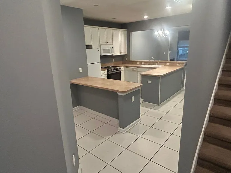 1325 Stone Rd #502 — Photo 23