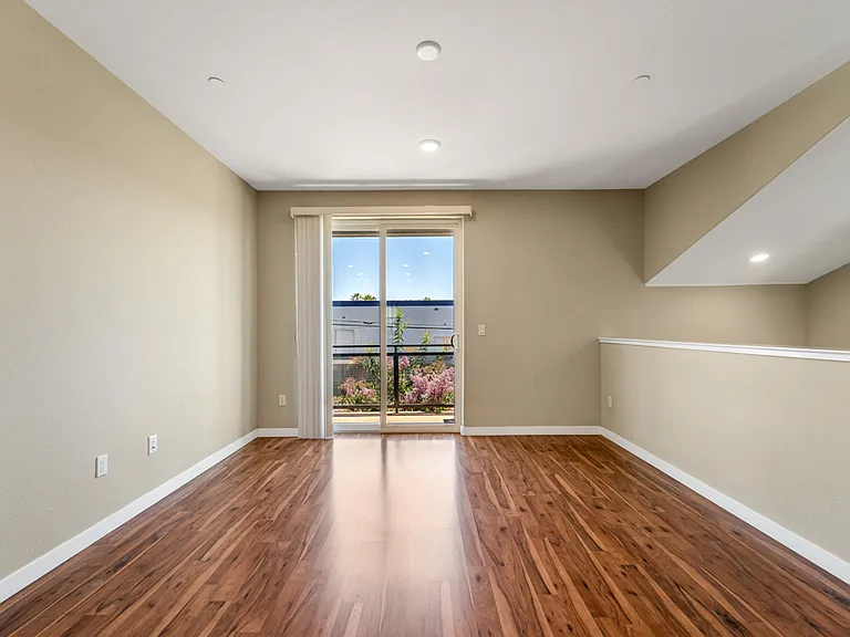 1851 Dobbin Dr — Photo 12