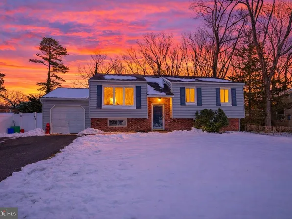 504 Ridgewood Ter, Williamstown, NJ 08094