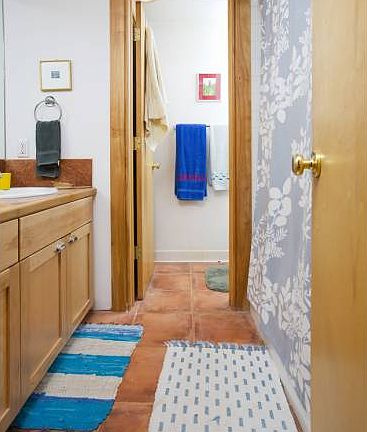 5th image of 1034 N Logan St APT 2N