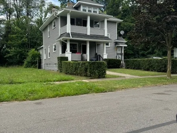 9107 Laisy Ave, Cleveland, OH 44104