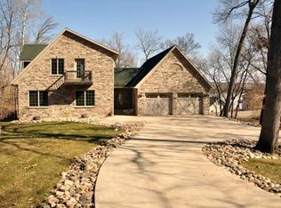 30558 Bluebird Rd, Paynesville, MN 56362