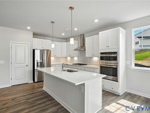 7th image of this home