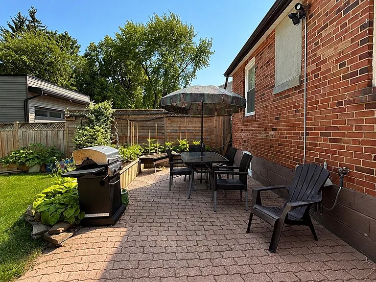 73 Cynthia Rd — Photo 11