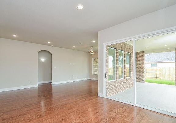 26105 Stretto Drive Living Area