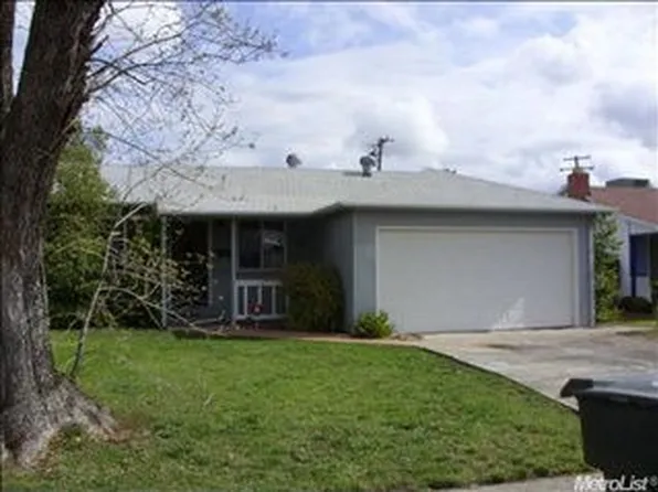 3817 Lowry Dr, North Highlands, CA 95660