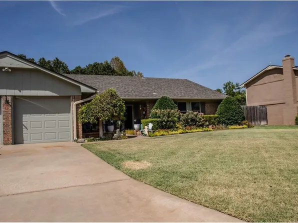 5907 NW Williams Ave, Lawton, OK 73505