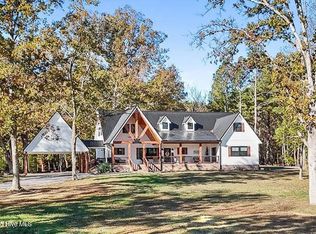 151 Borden Rd, Robbins, NC 27325