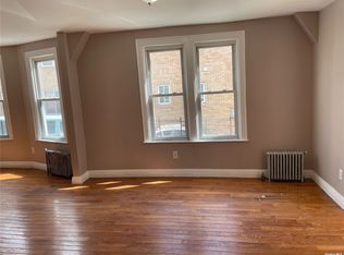 86-07 134th St #1, Richmond Hill, NY 11418