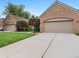 7130 Polk St, Taylor, MI 48180