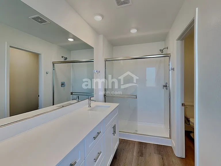 11146 Magallanes St — Photo 11