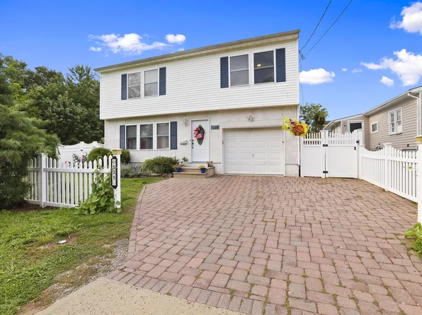 535-A Sydney Ave, Union Beach, NJ 07735