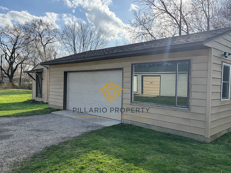 4703 E Minnesota St — Photo 14