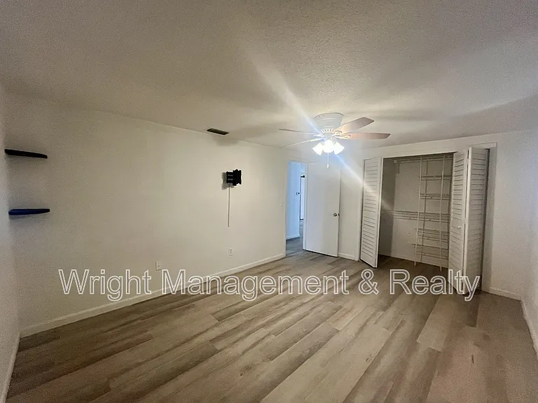 3716 Cedarwood Dr — Photo 13