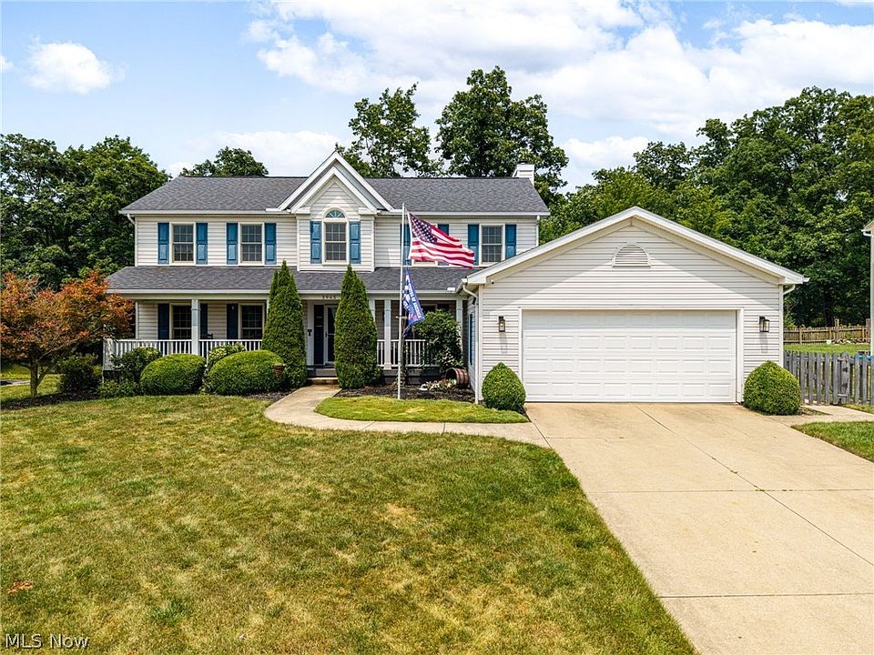 1st image of 3965 Stonegate Dr
