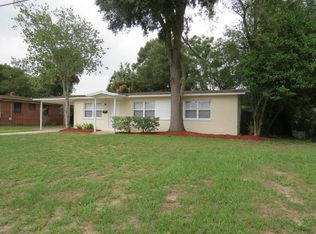 6229 Round Oak Ln, Jacksonville, FL 32277