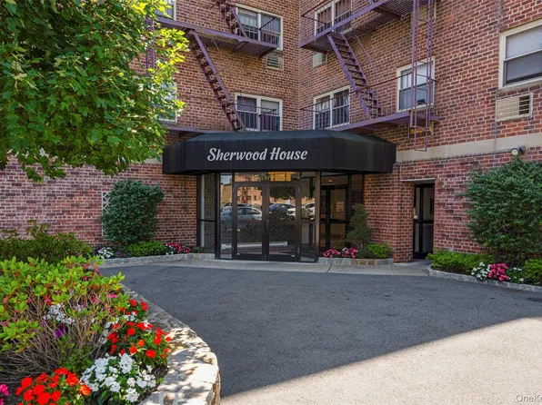 20 Secor Place #2S, Yonkers, NY 10704
