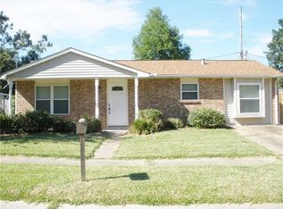 385 Highland Dr, La Place, LA 70068