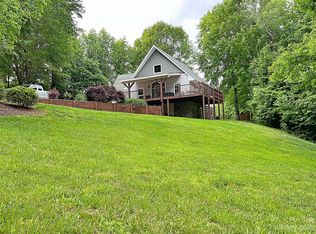 1696 Wesley Rd, Morganton, NC 28655