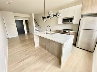 1521 N 8th St #4, Philadelphia, PA 19122
