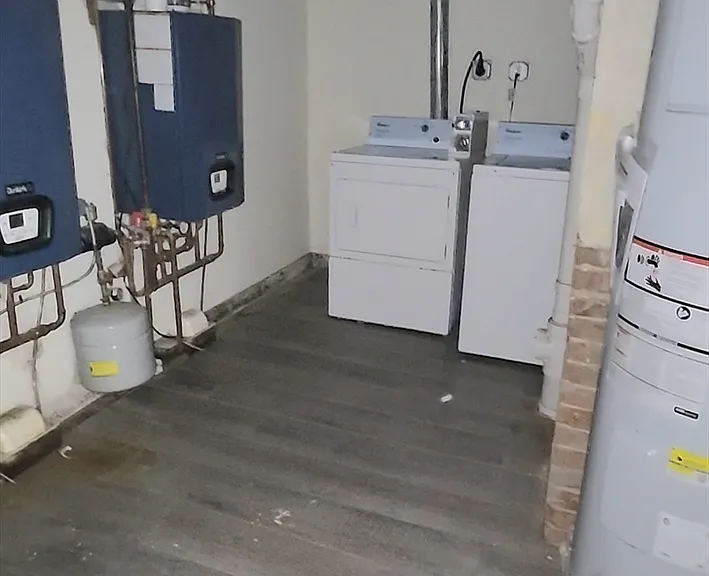 659 Southbridge St #2 — Photo 8