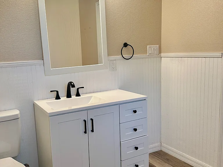 5936 Elm St — Photo 14