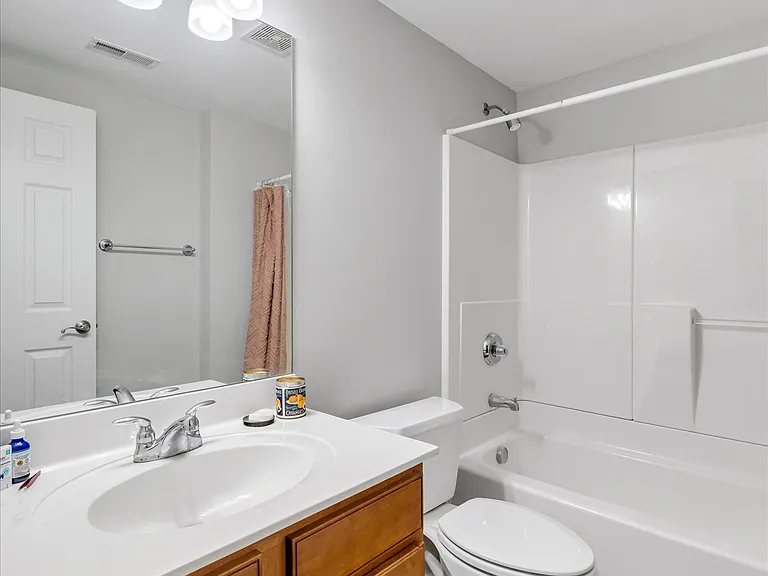 8018 Presidio Ct — Photo 29