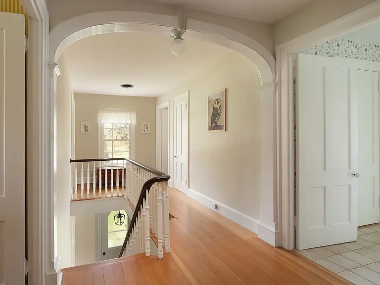 1430 Salisbury Rd — Photo 16