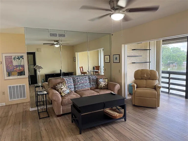 5631 Ashton Lake Dr #7 — Photo 21