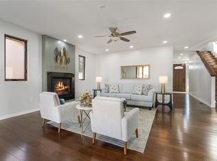 220 Grand Canyon Dr, White Rock, NM 87547