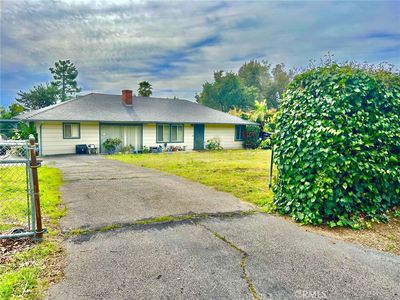 72 E Marathon Rd, Altadena, CA, 91001