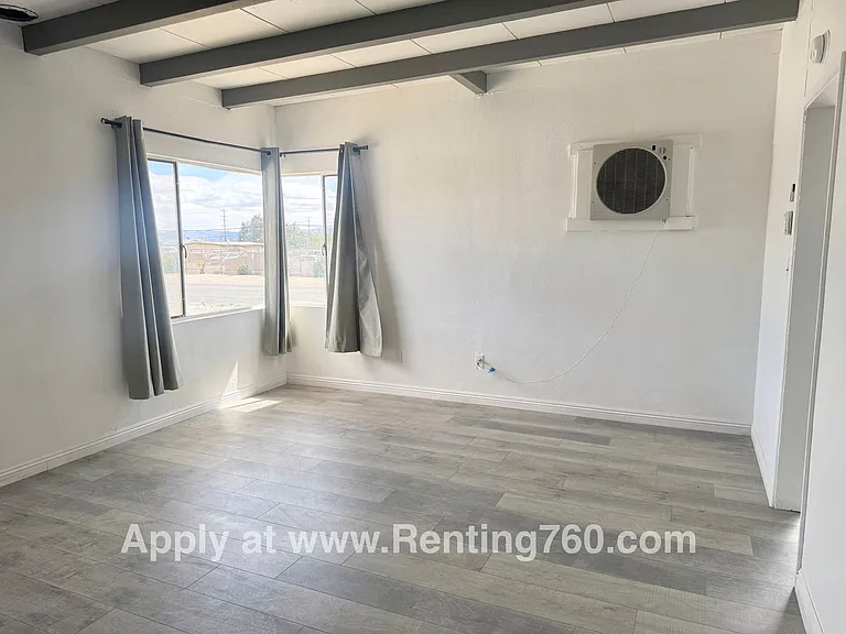 6462 Palo Verde Ave — Photo 3