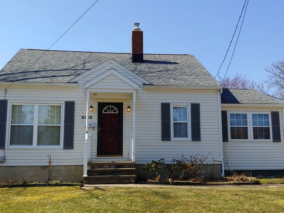 1st image of 2332 12th St
