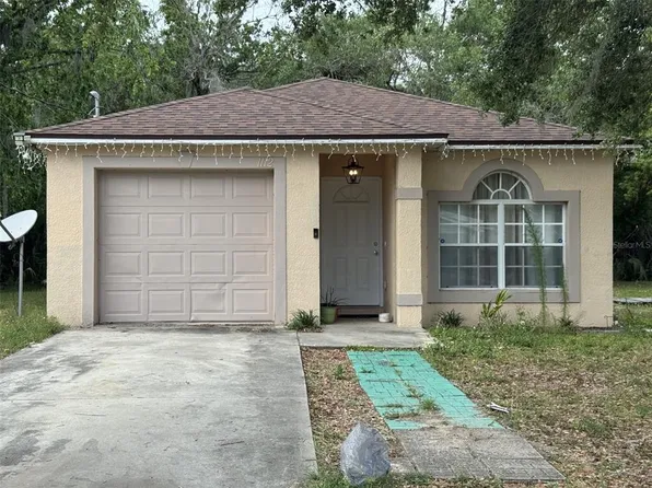 1112 W 7th St, Sanford, FL 32771