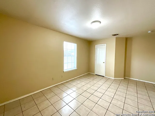 7560 Oak Chase — Photo 9
