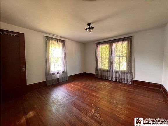 15th image of 1171-1173 N Main St