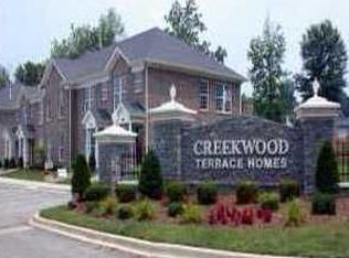 6001 Wooded Creek Dr #A, Louisville, KY 40291